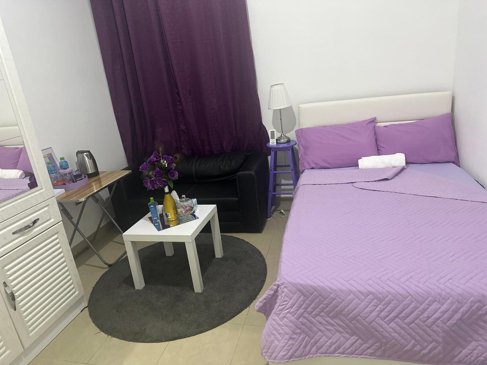 The Purple Place Apartman Abu Dzabi Kültér fotó