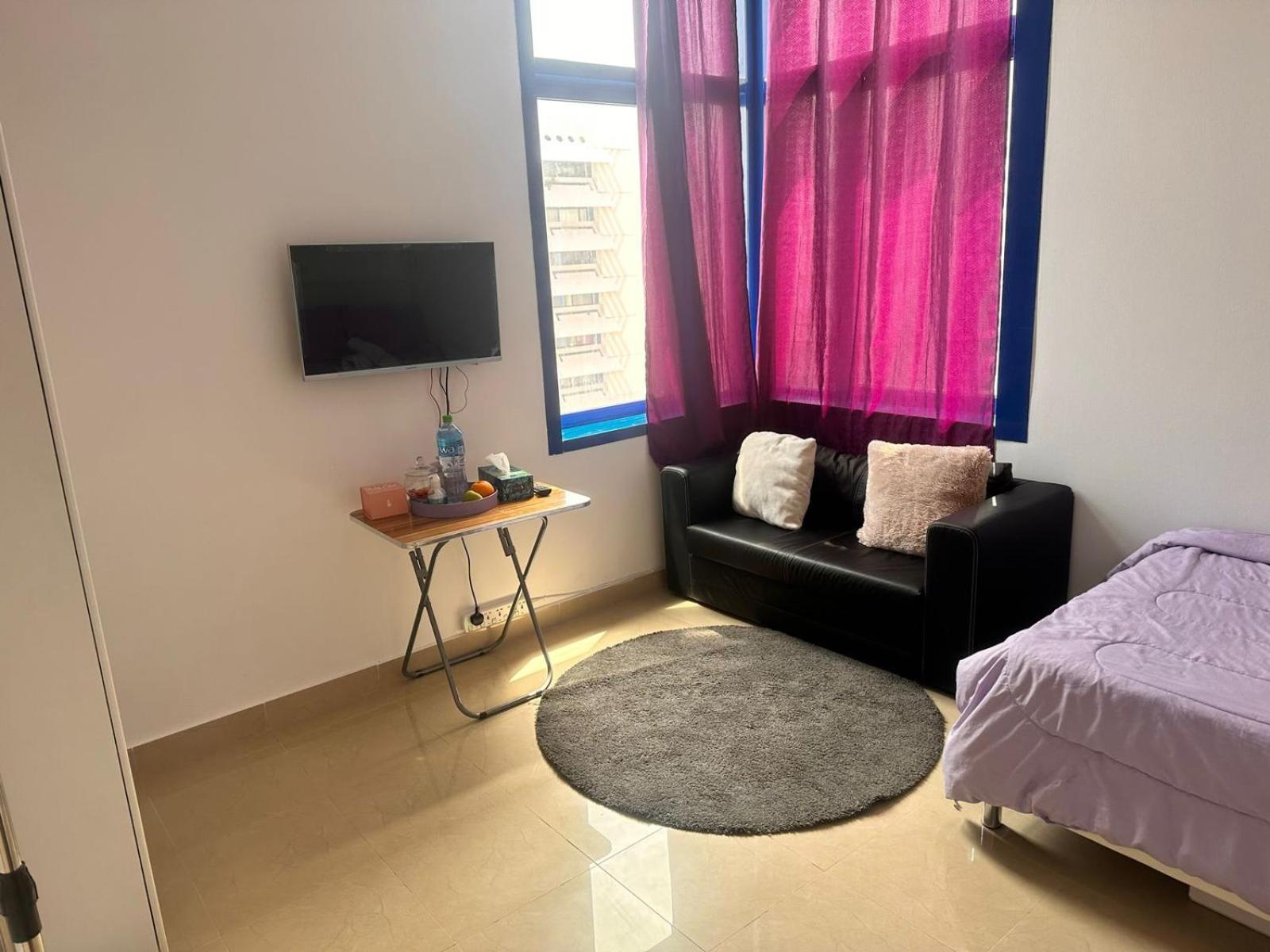 The Purple Place Apartman Abu Dzabi Kültér fotó